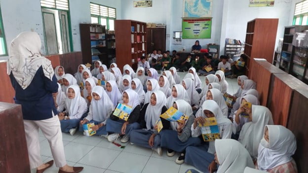 Meningkatkan Angka Partisipasi Pendidikan Tinggi di Brebes: UT Purwokerto Sosialisasi di SMK Nurul Huda Paguyangan