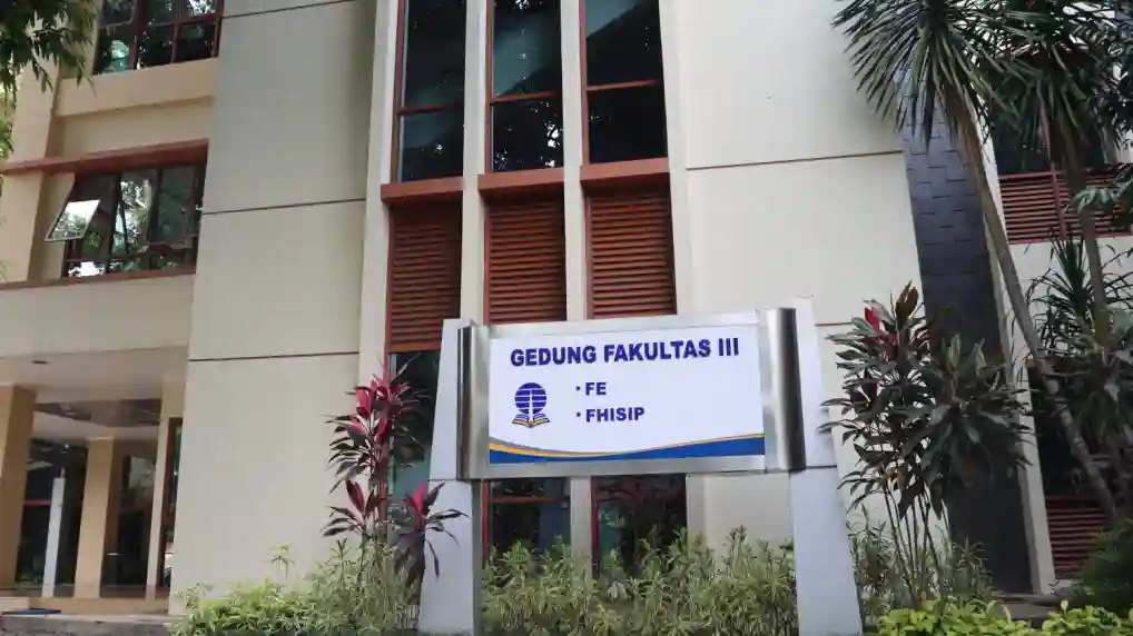 Inovasi Baru UT PTNBH: Buka Prodi  S1 Perpajakan dan  S1 Sains Data  