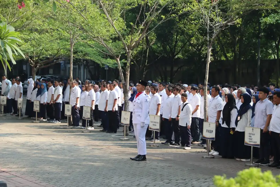 Wujudkan Indonesia Emas: Kobarkan Semangat Pemuda Bertarung di Kancah Global! 