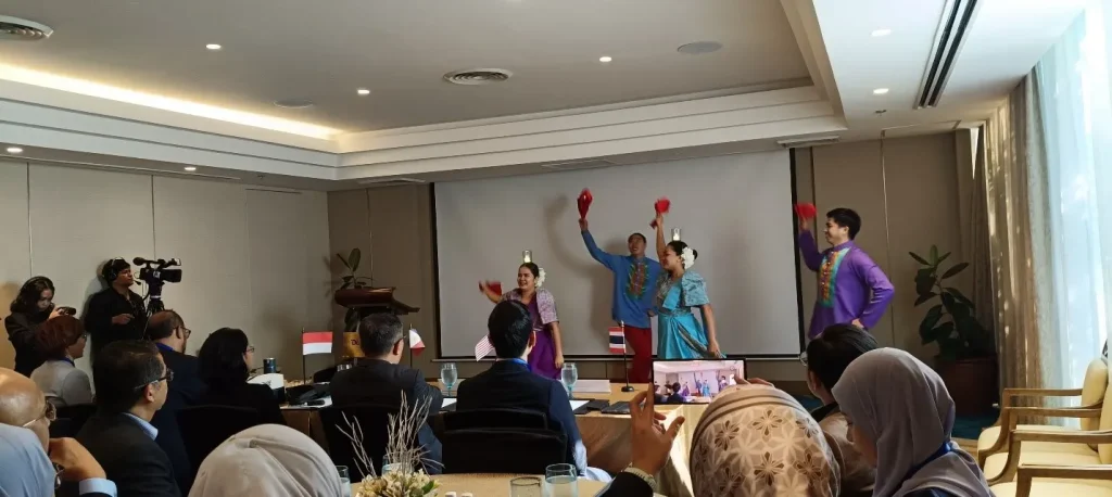 Gebrakan OU5 Summit 2024: Kolaborasi Global, Inovasi Akademik dan Penelitian Berkelanjutan!
